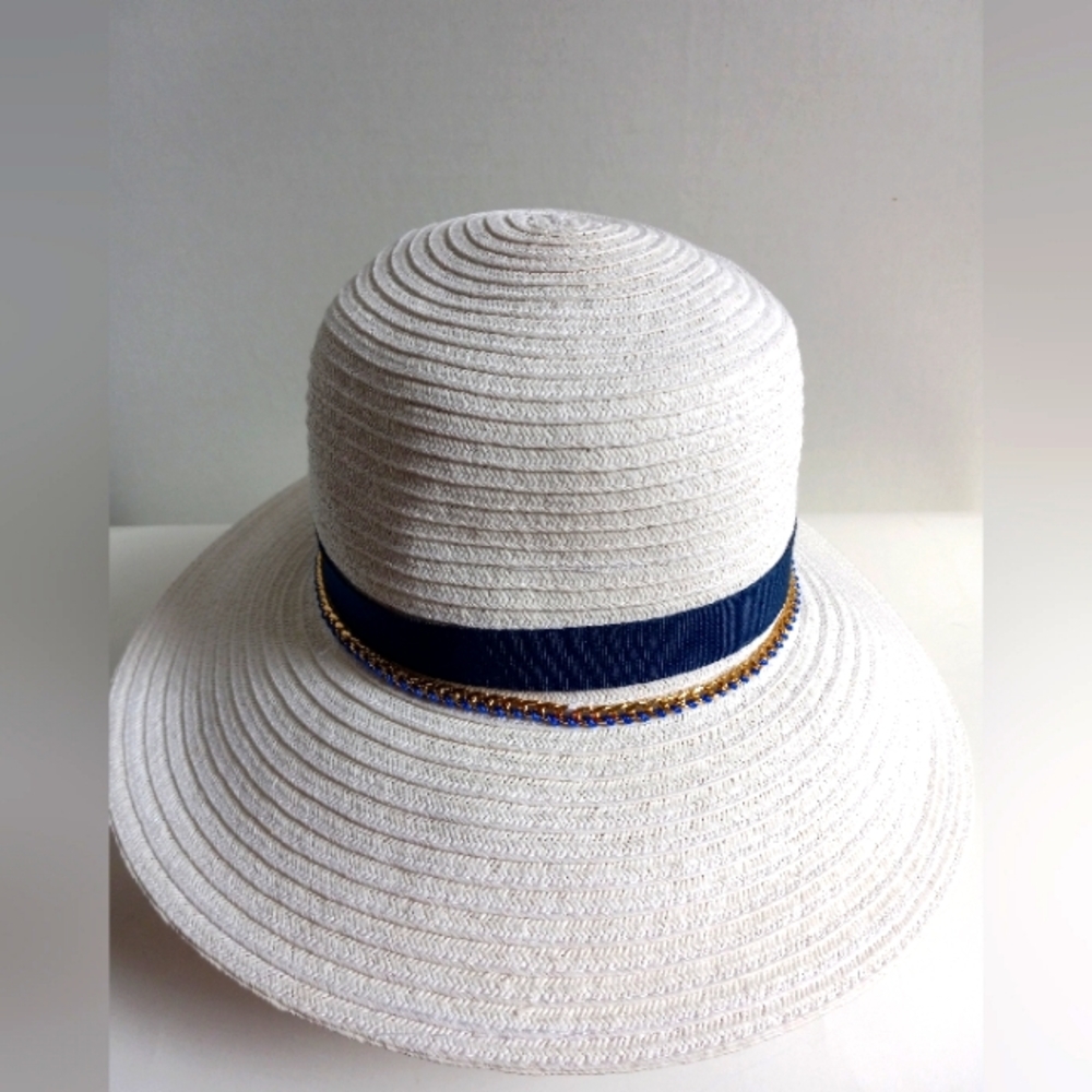SUMMER HAT